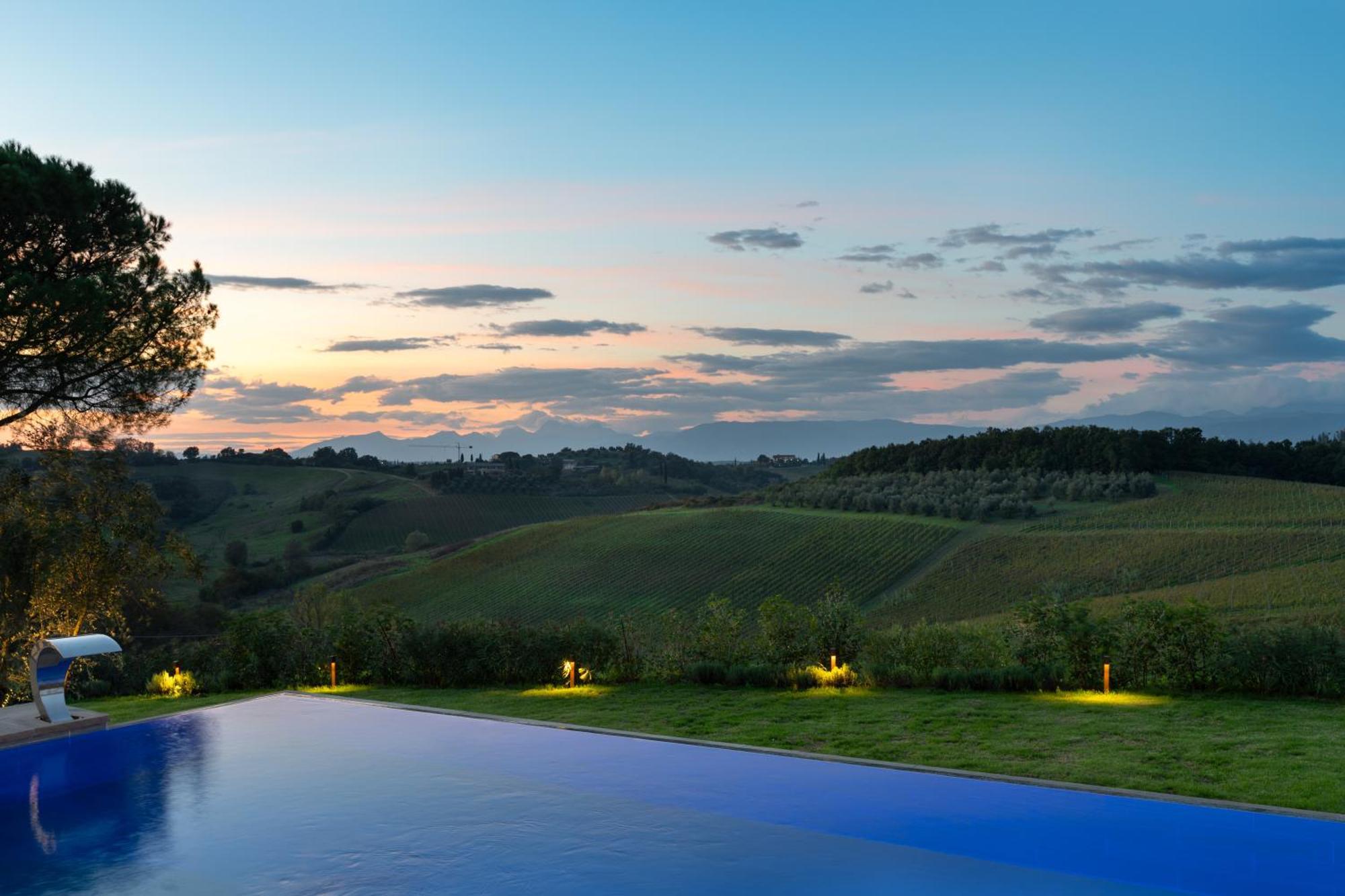 Villa Petriolo チェッレート・グイーディ エクステリア 写真