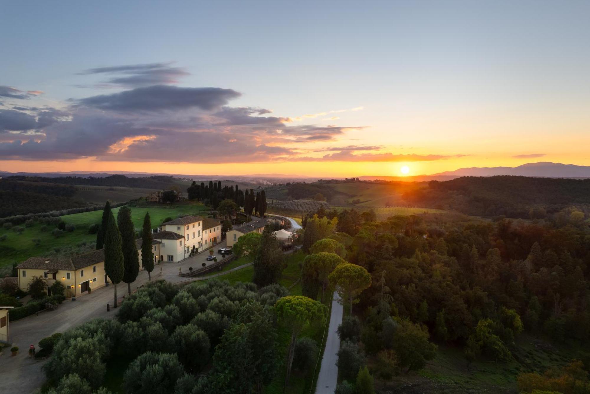 Villa Petriolo チェッレート・グイーディ エクステリア 写真