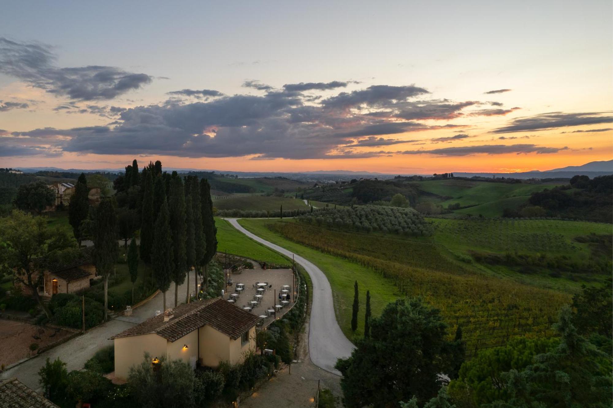 Villa Petriolo チェッレート・グイーディ エクステリア 写真
