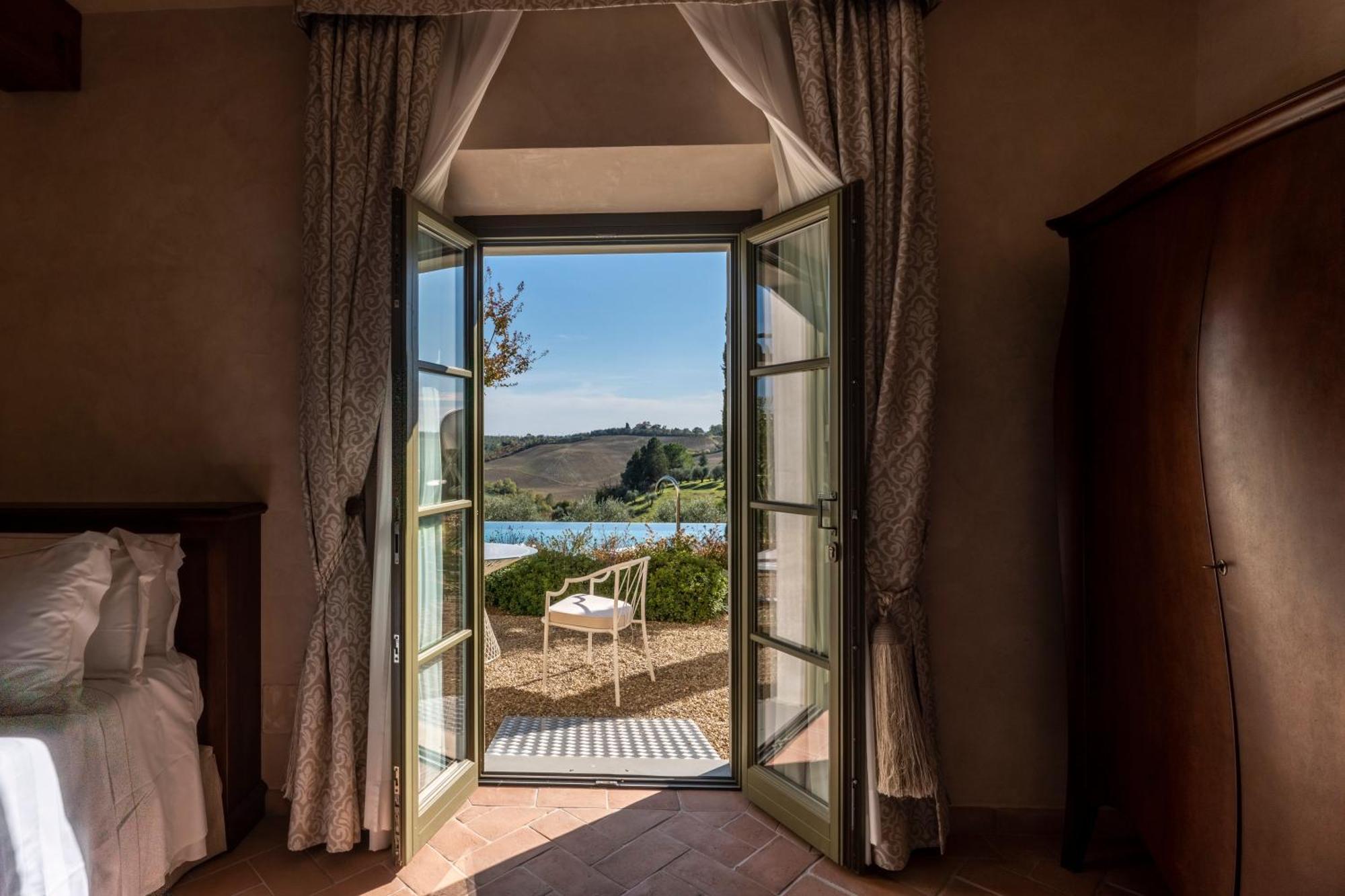 Villa Petriolo チェッレート・グイーディ エクステリア 写真